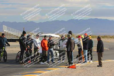 media/Feb-23-2023-Racers Edge (Thu) [[45c9a79e62]]/Around the Pits-Track Walk/